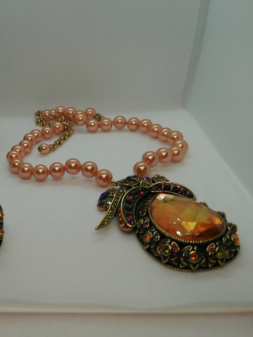 HEIDI DAUS "Intriguing Iris" Crystal Teardrop Pendant Pearl Bead Necklace Set